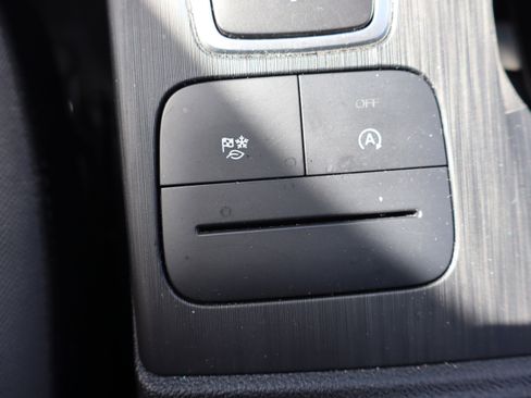 Used 2022 Ford Escape SE w/ Convenience Package image 25