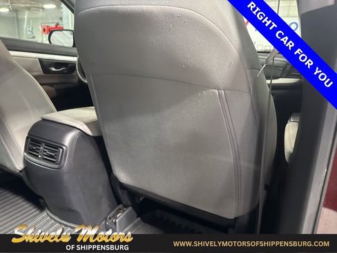 Used 2019 Honda CR-V LX image 36