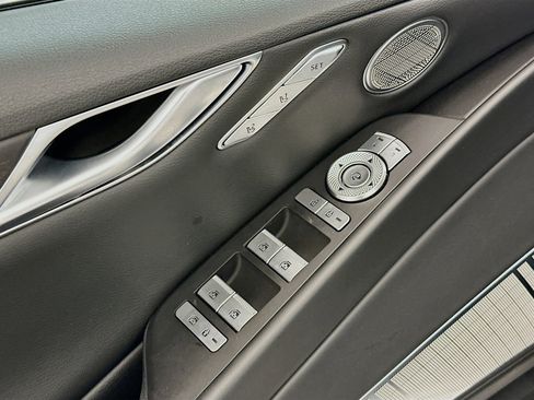 Used 2024 Genesis G80 image 15