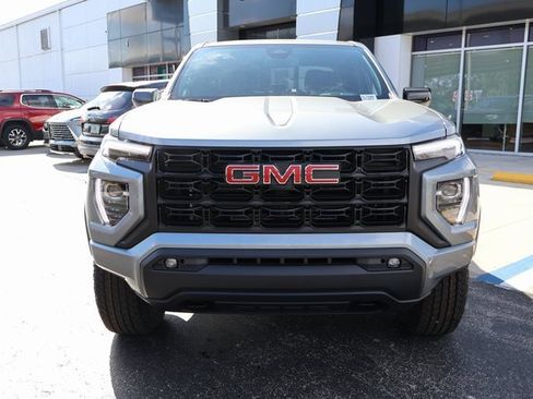 New 2026 GMC Canyon Elevation w/ Convenience Package image 2