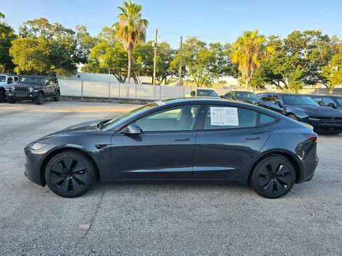 Used 2025 Tesla Model 3 Long Range RWD image 3