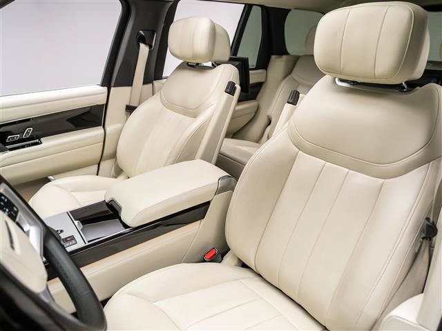 Used 2024 Land Rover Range Rover Autobiography AWD/4WD image 15