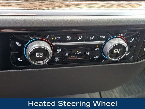 Used 2024 Chevrolet Silverado 1500 LT image 18