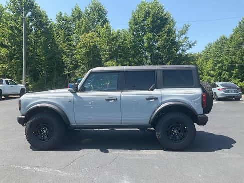 New 2026 Ford Bronco Big Bend w/ Black Diamond Package AWD/4WD image 8