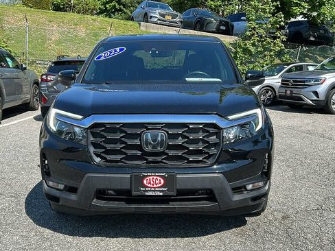Used 2023 Honda Passport EX-L image 2