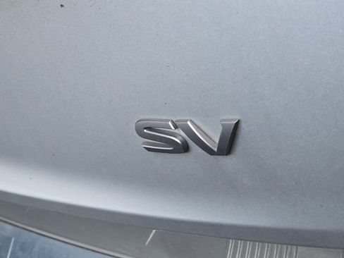Certified 2024 Nissan Rogue SV FWD image 9