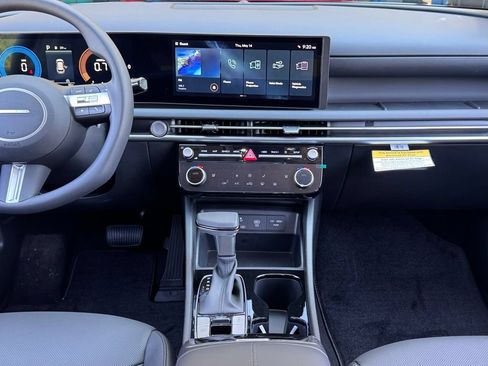 New 2026 Hyundai Tucson SEL Plus FWD image 3
