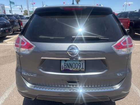 Used 2015 Nissan Rogue SL w/ SL Premium Package FWD image 12