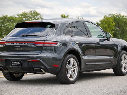 Used 2023 Porsche Macan Turbo AWD/4WD image 52