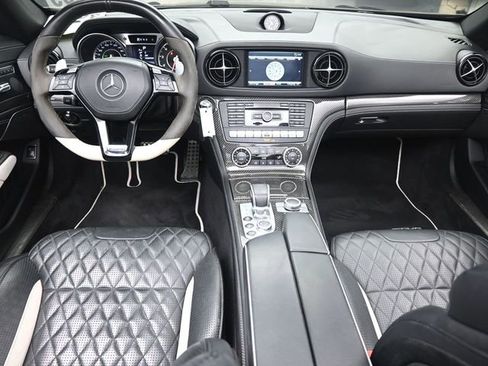 Used 2015 Mercedes-Benz SL 63 AMG image 9