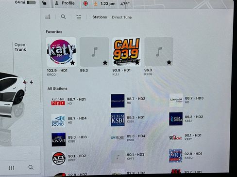 Used 2023 Tesla Model 3 Standard Range image 19