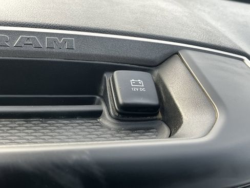 Used 2022 RAM 3500 Tradesman w/ Chrome Appearance Group image 22