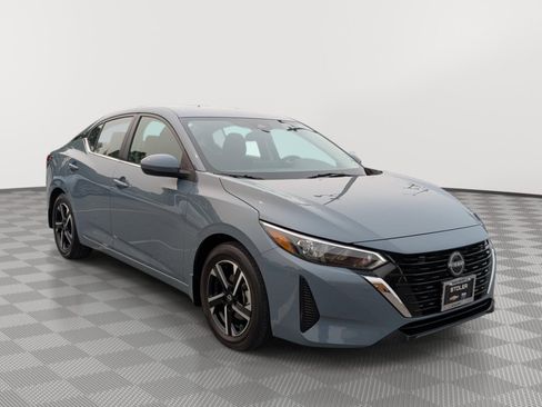 Used 2025 Nissan Sentra SV w/ All-Weather Package FWD image 7
