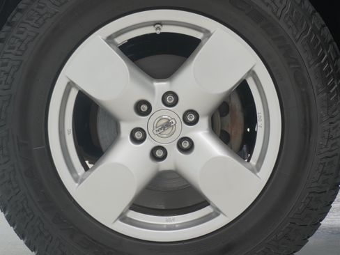Used 2007 Nissan Frontier LE RWD image 22
