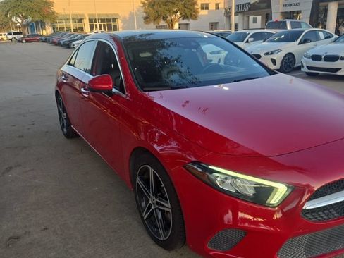 Used 2019 Mercedes-Benz A 220 image 1
