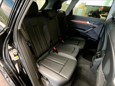 Used 2023 Audi Q5 2.0T Prestige w/ Prestige Package AWD/4WD image 21