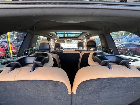 Used 2016 Volvo XC90 T6 Momentum w/ Momentum Plus Package image 14