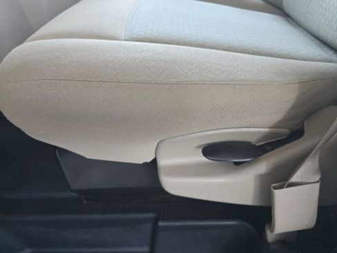 Used 2014 Ford E-450 and Econoline 450 Super Duty w/ Motorhome Prep Package image 3