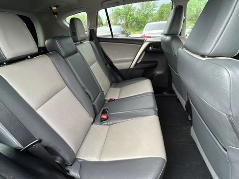 Used 2014 Toyota RAV4 Limited w/ Technology Package AWD/4WD image 42