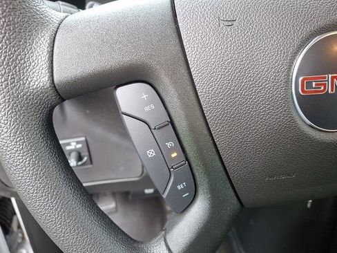 New 2024 GMC Savana 2500 w/ Driver Convenience Package RWD image 9