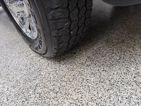 Used 2018 RAM 2500 Tradesman w/ Chrome Appearance Group image 70