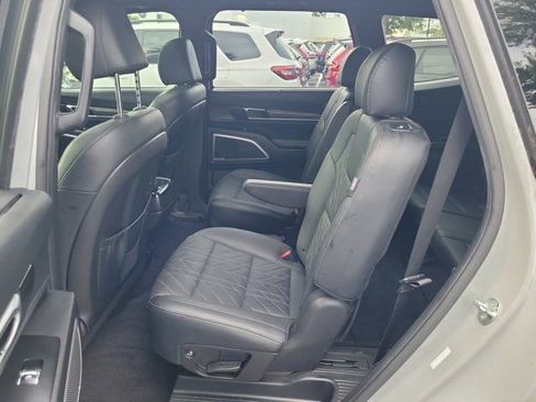 Used 2023 Kia Telluride EX X-Line AWD/4WD image 16