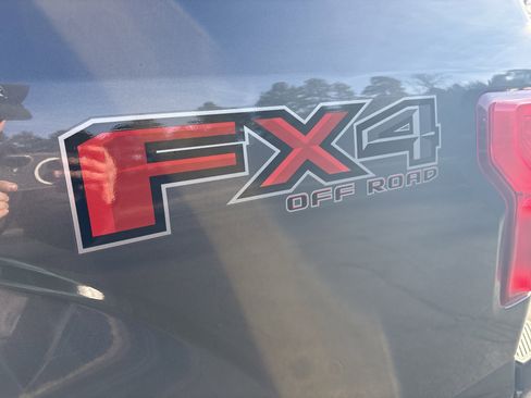 Used 2020 Ford F150 Platinum w/ Equipment Group 701A Luxury image 13