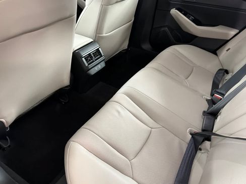 Used 2025 Honda Accord Touring image 4