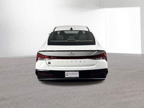 New 2026 Hyundai Elantra SEL Sport Premium FWD image 32