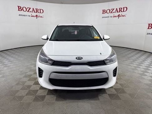Used 2019 Kia Rio S image 2