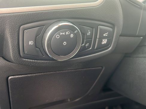 Used 2022 Ford Edge SEL w/ Convenience Package image 15