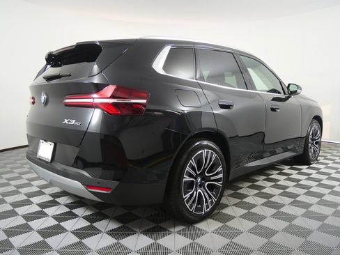 Used 2026 BMW X3 xDrive30i w/ Premium Package AWD/4WD image 3