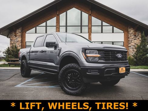 Used 2024 Ford F150 XL image 1