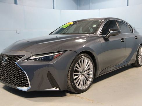 Used 2024 Lexus IS 300 w/ Premium Package RWD image 28