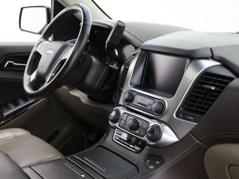 Used 2019 Chevrolet Tahoe Premier RWD image 53