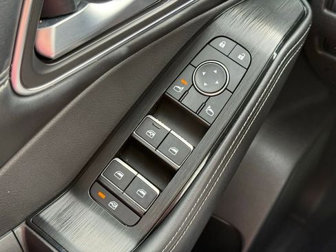 Used 2021 Nissan Rogue SL w/ Premium Package image 13