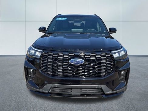 Used 2026 Ford Explorer ST-Line w/ ST-Line Street Pack AWD/4WD image 6