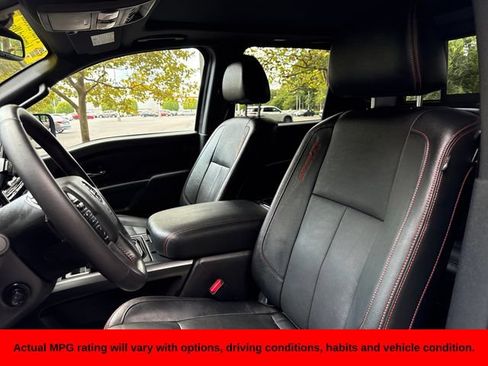 Used 2022 Nissan Titan PRO-4X w/ Pro-4x Convenience Package AWD/4WD image 14