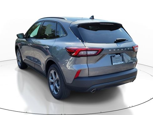Used 2025 Ford Escape ST-Line w/ Tech Pack #1 AWD/4WD image 4