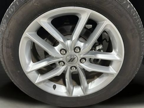 Used 2024 Dodge Durango GT AWD/4WD image 33