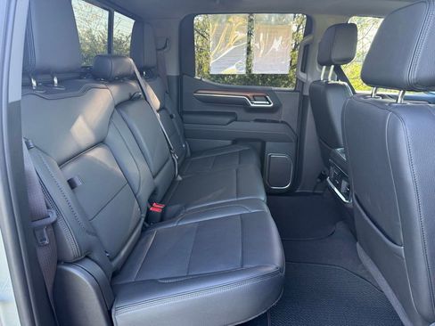 Used 2023 GMC Sierra 1500 Denali w/ Denali Reserve Package AWD/4WD image 18