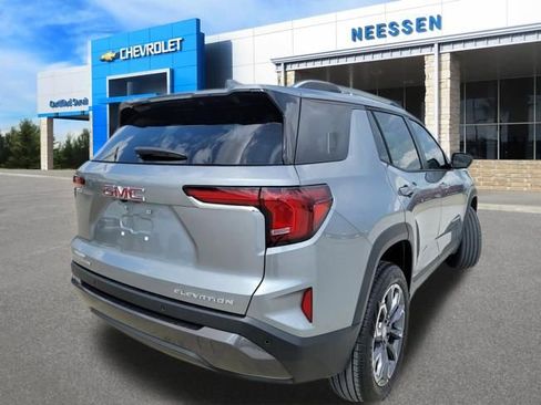 Used 2026 GMC Terrain Elevation w/ Elevation Premium Package FWD image 7