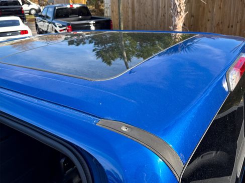 Used 2017 Ford F150 XLT w/ Equipment Group 302A Luxury image 7