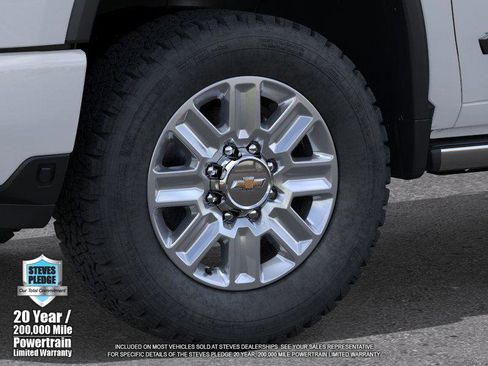New 2026 Chevrolet Silverado 2500 High Country w/ High Country Premium Package AWD/4WD image 9