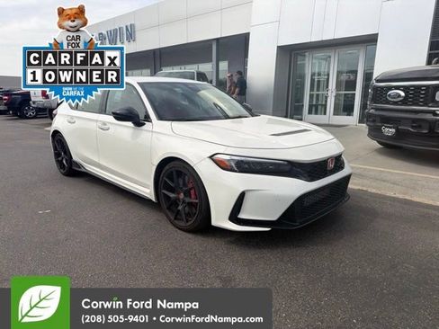 Used 2025 Honda Civic Type R image 1