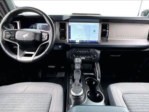 Used 2022 Ford Bronco Outer Banks AWD/4WD image 21