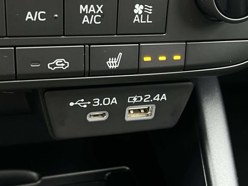 New 2026 Subaru Outback Limited image 19