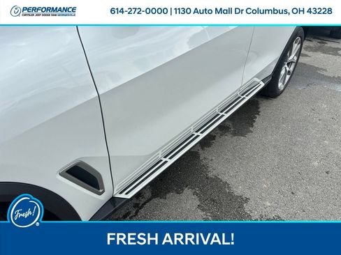Used 2023 BMW X5 xDrive40i w/ Premium Package AWD/4WD image 11