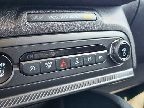 Certified 2025 Ford Bronco Sport Outer Banks w/ Outer Banks Tech Package+ AWD/4WD image 25