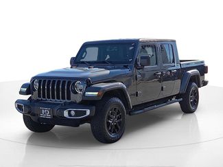 Used 2022 Jeep Gladiator Sport video 2
